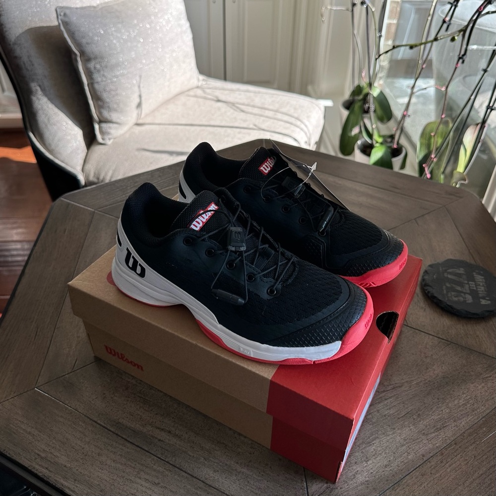 Wilson RUSH PRO 4.0 QL junior tennis shoes